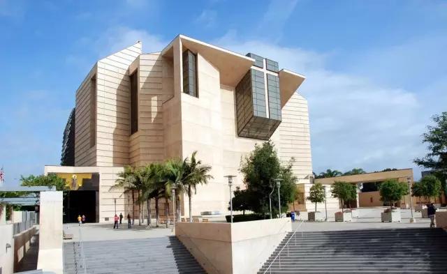 1596507797147756.jpeg 黃.jpeg