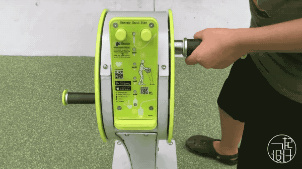 1606700418296959.gif 發電自行車和拉手架子2.gif