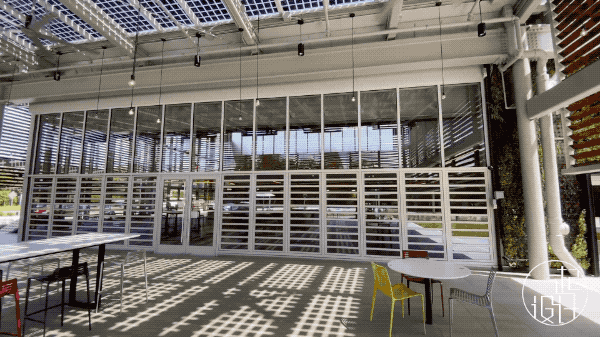 1606700479466670.gif 戶外的用餐區1.gif